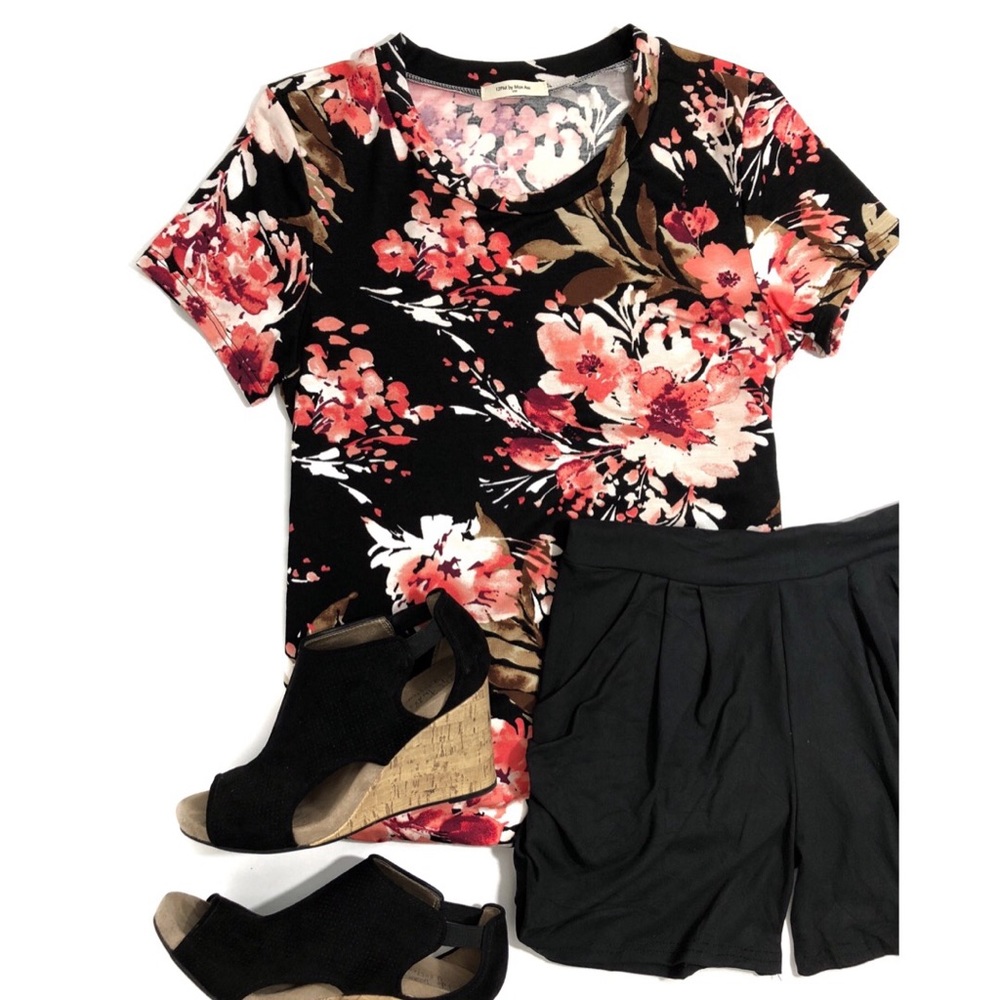 Womens Floral Top Short Sleeve Black Medium Shirt Casual